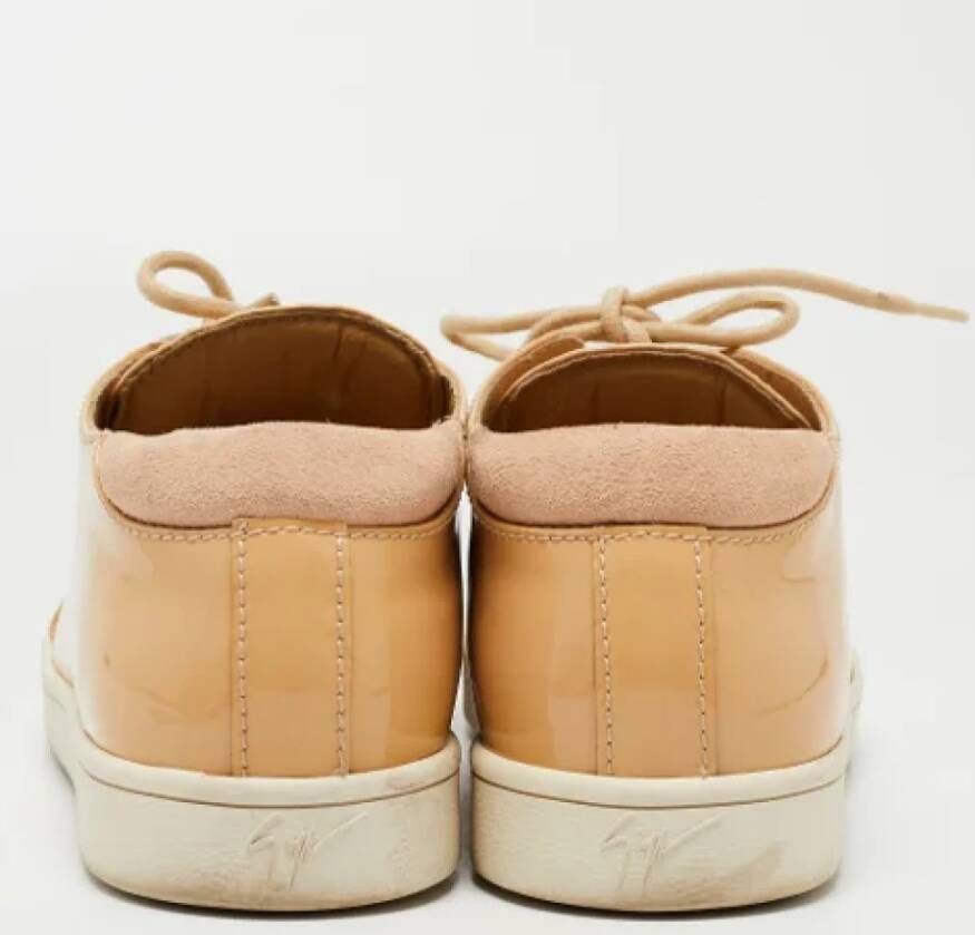 Giuseppe Zanotti Pre-owned Leather sneakers Beige Dames