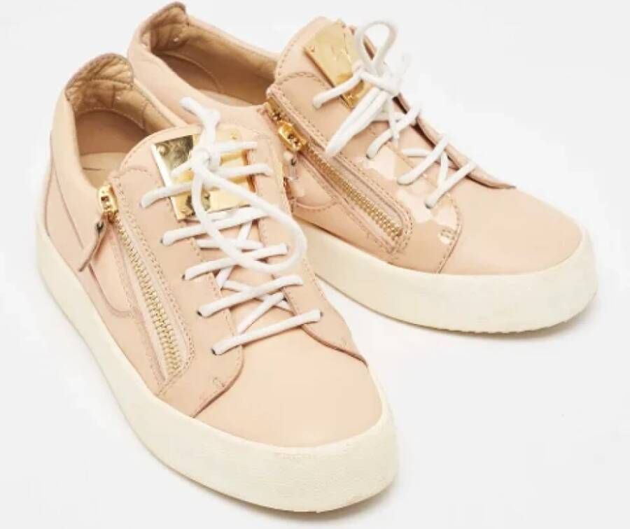 Giuseppe Zanotti Pre-owned Leather sneakers Beige Dames