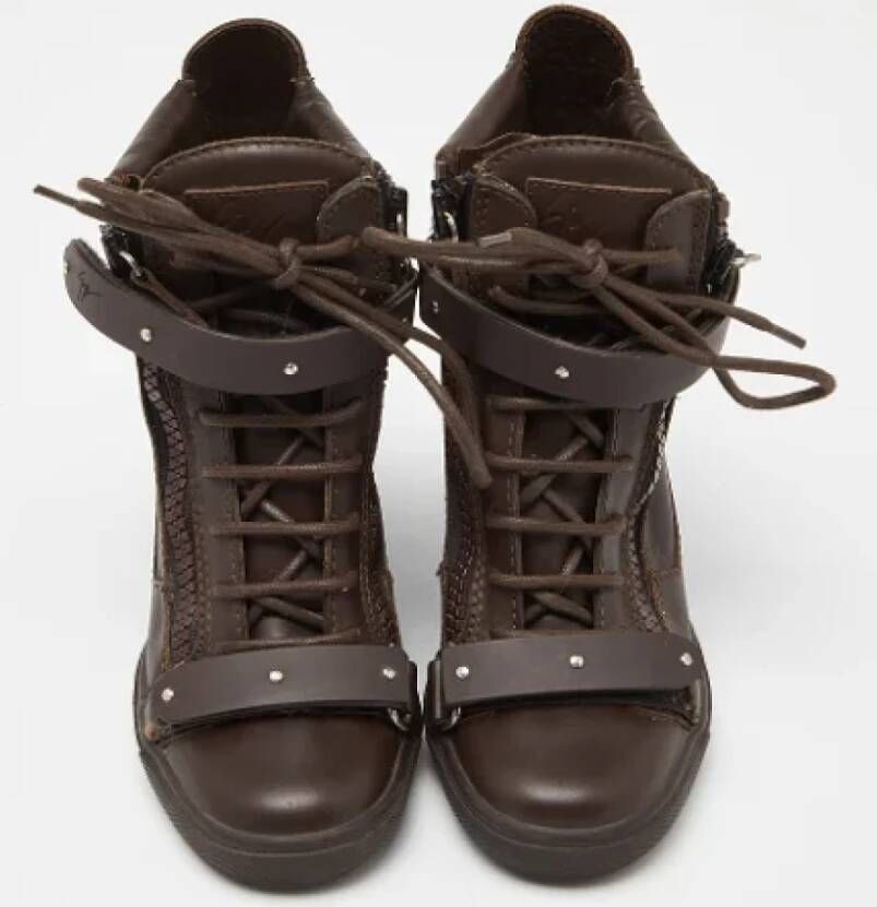 Giuseppe Zanotti Pre-owned Leather sneakers Brown Dames