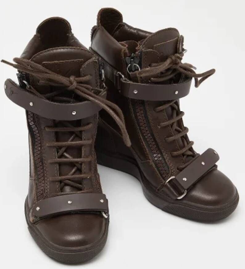 Giuseppe Zanotti Pre-owned Leather sneakers Brown Dames