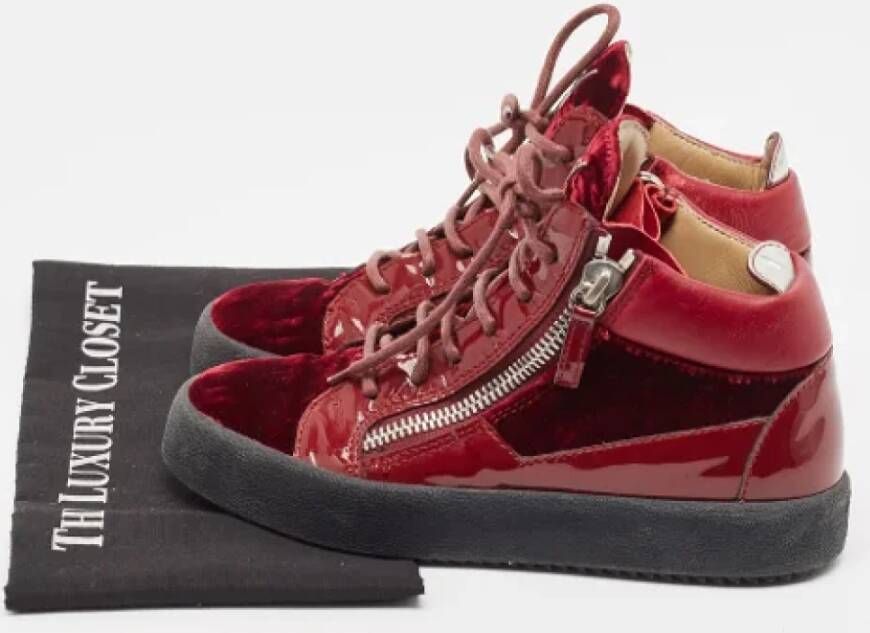 Giuseppe Zanotti Pre-owned Leather sneakers Red Dames