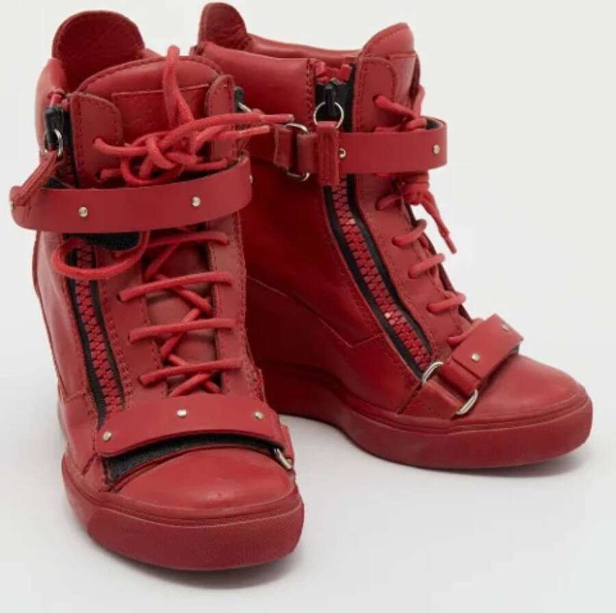 Giuseppe Zanotti Pre-owned Leather sneakers Red Dames