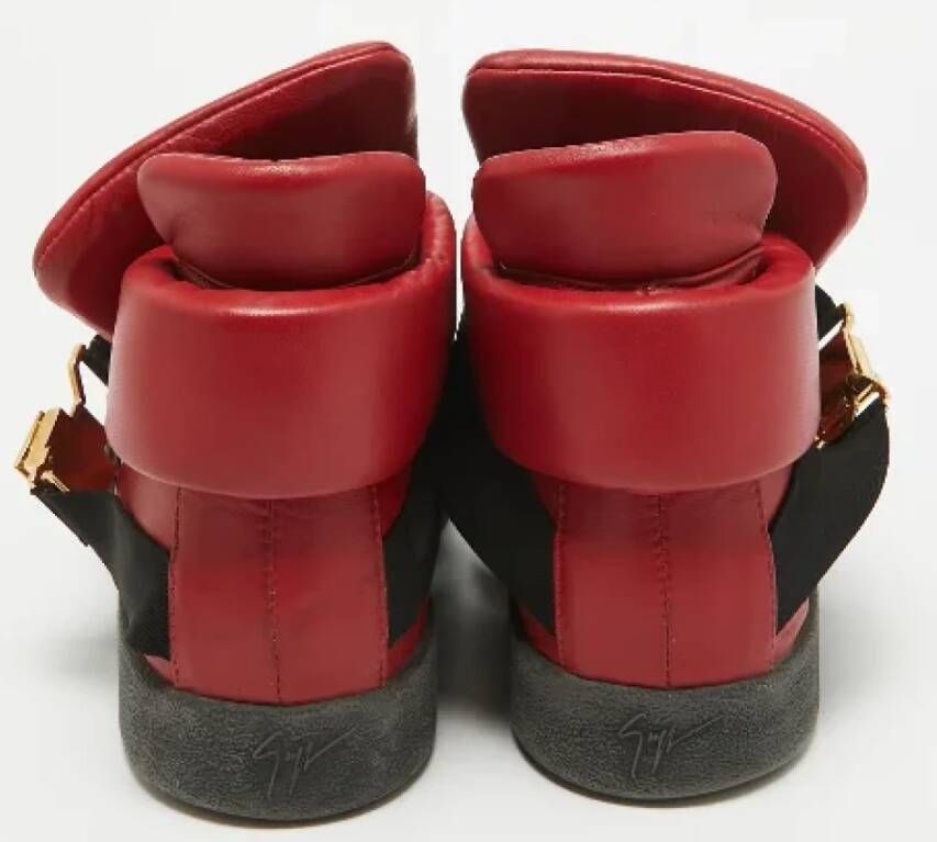 Giuseppe Zanotti Pre-owned Leather sneakers Red Heren