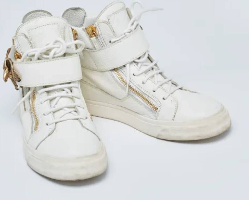 Giuseppe Zanotti Pre-owned Leather sneakers White Dames