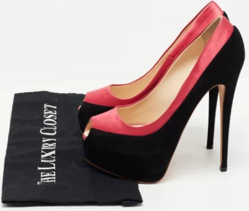 Giuseppe Zanotti Pre-owned Satin heels Black Dames