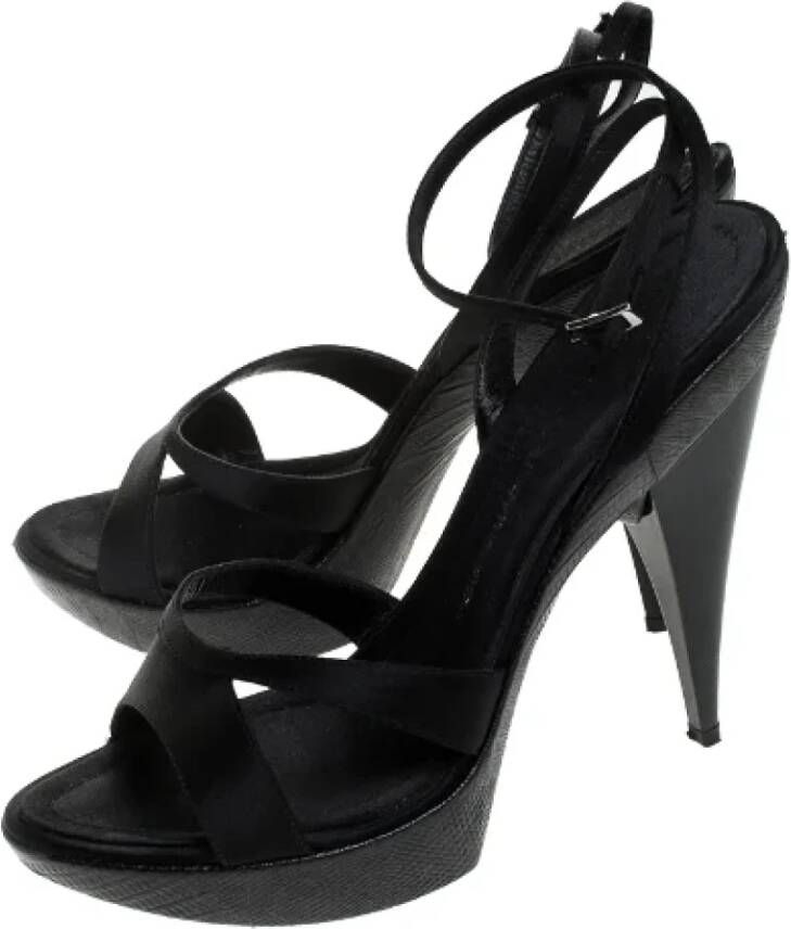 Giuseppe Zanotti Pre-owned Satin sandals Black Dames