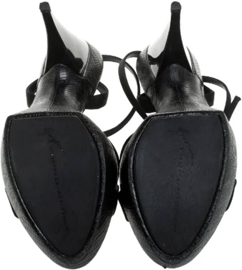 Giuseppe Zanotti Pre-owned Satin sandals Black Dames