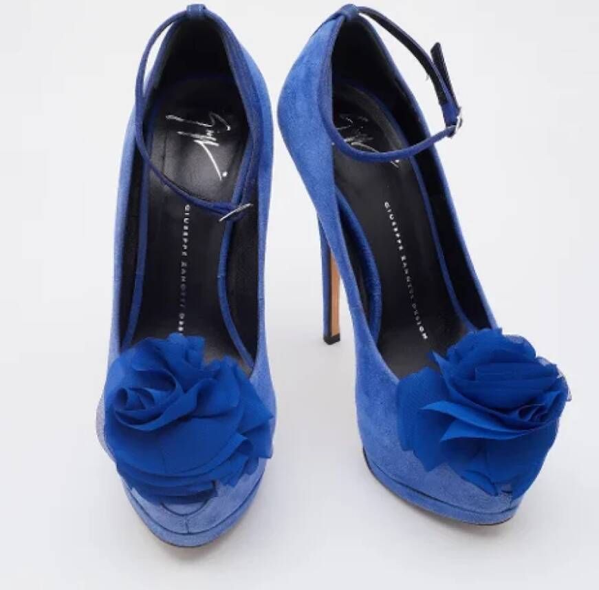 Giuseppe Zanotti Pre-owned Suede heels Blue Dames