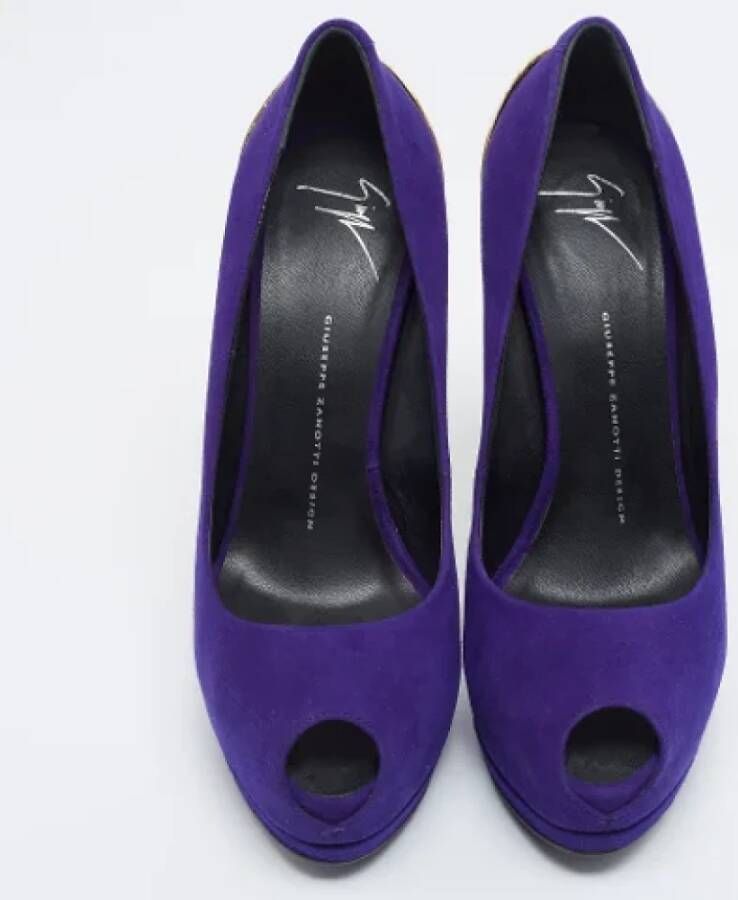 Giuseppe Zanotti Pre-owned Suede heels Purple Dames