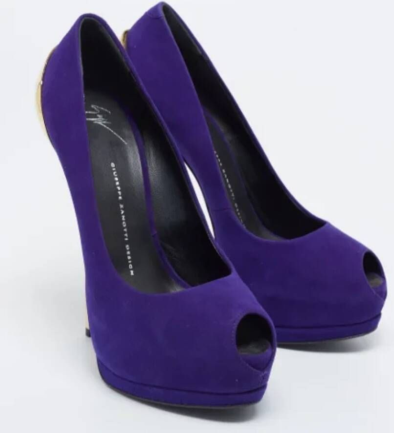 Giuseppe Zanotti Pre-owned Suede heels Purple Dames