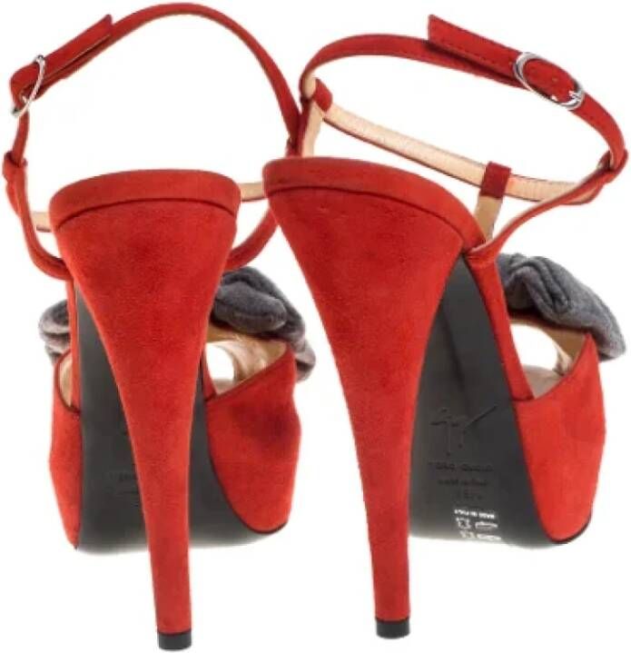 Giuseppe Zanotti Pre-owned Suede sandals Orange Dames
