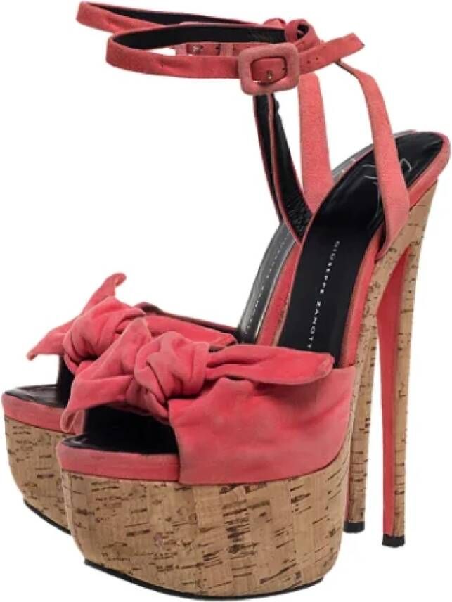 Giuseppe Zanotti Pre-owned Suede sandals Pink Dames