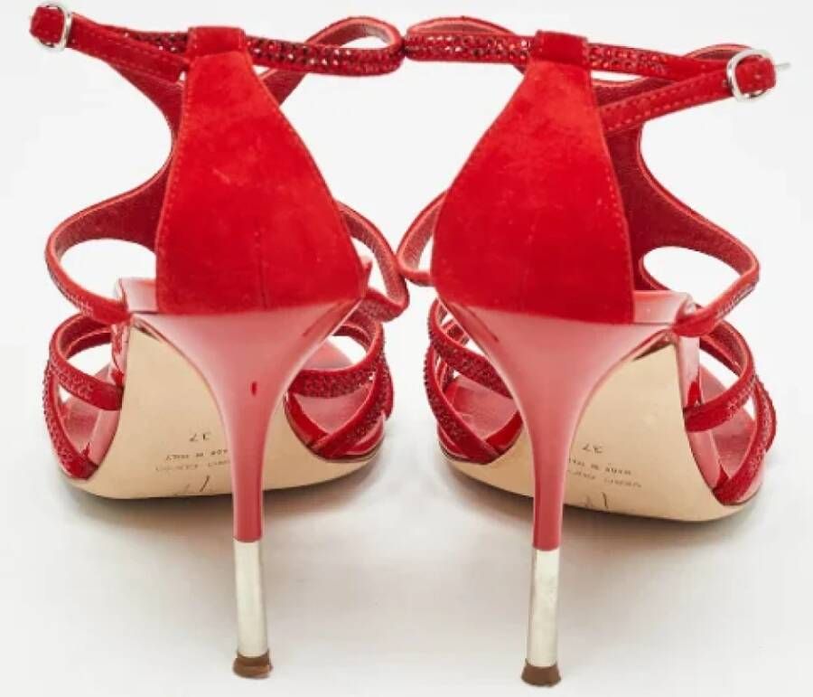 Giuseppe Zanotti Pre-owned Suede sandals Red Dames