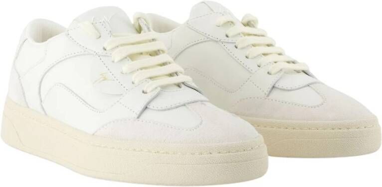 Giuseppe Zanotti Witte Leren Sneakers Glad Lamsvel