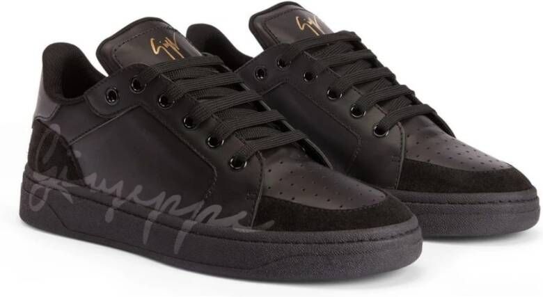 giuseppe zanotti Zwarte Leren Sneakers met Geperforeerd Detail Black Heren