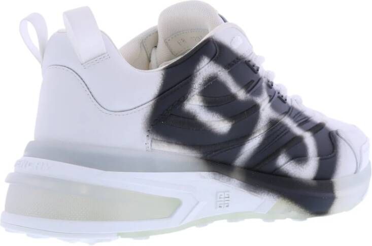 Givenchy Upgrade je sneaker game met stijlvolle en duurzame Syntical sneakers Wit Heren