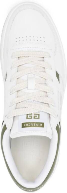 Givenchy Lace-Up Sneakers met Geperforeerde Neus
