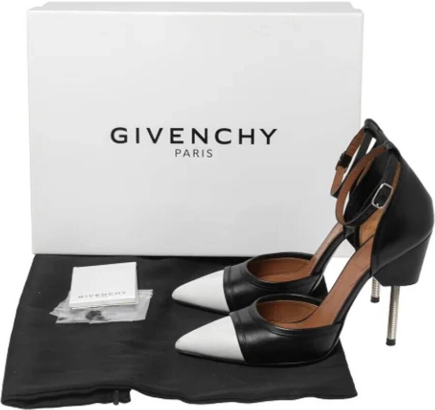 Givenchy Pre-owned Leather heels Black Dames