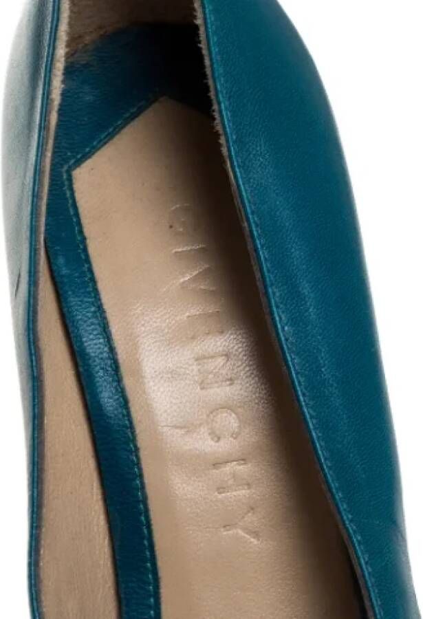 Givenchy Pre-owned Leather heels Blue Dames