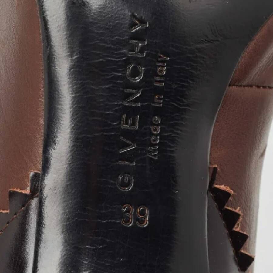 Givenchy Pre-owned Leather heels Brown Dames