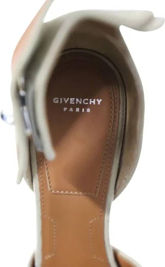 Givenchy Pre-owned Leather heels Green Dames