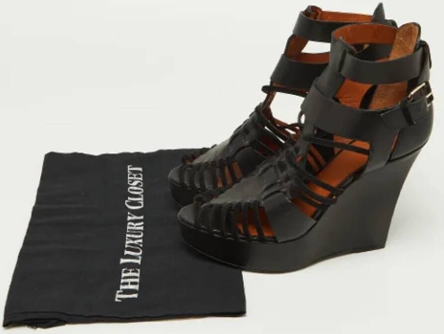 Givenchy Pre-owned Leather sandals Black Dames