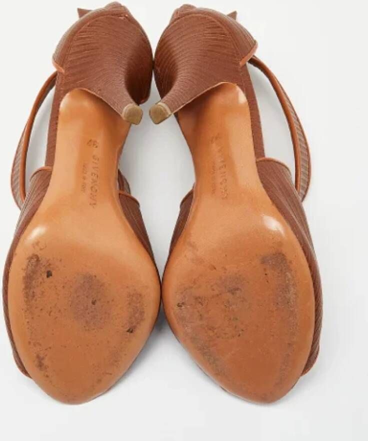 Givenchy Pre-owned Leather sandals Brown Dames