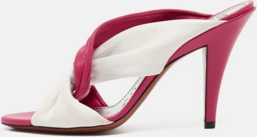 Givenchy Pre-owned Leather sandals Pink Dames