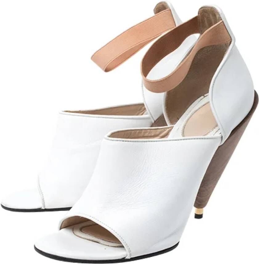 Givenchy Pre-owned Leather sandals White Dames