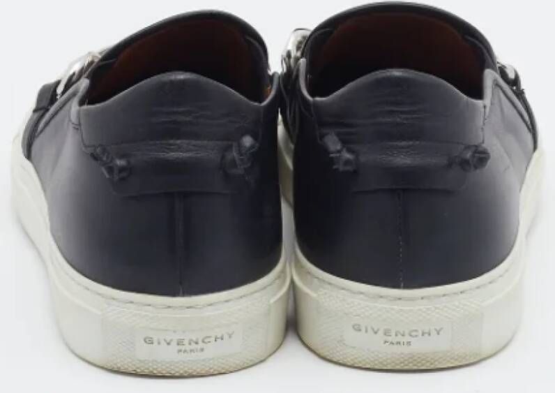 Givenchy Pre-owned Leather sneakers Black Dames