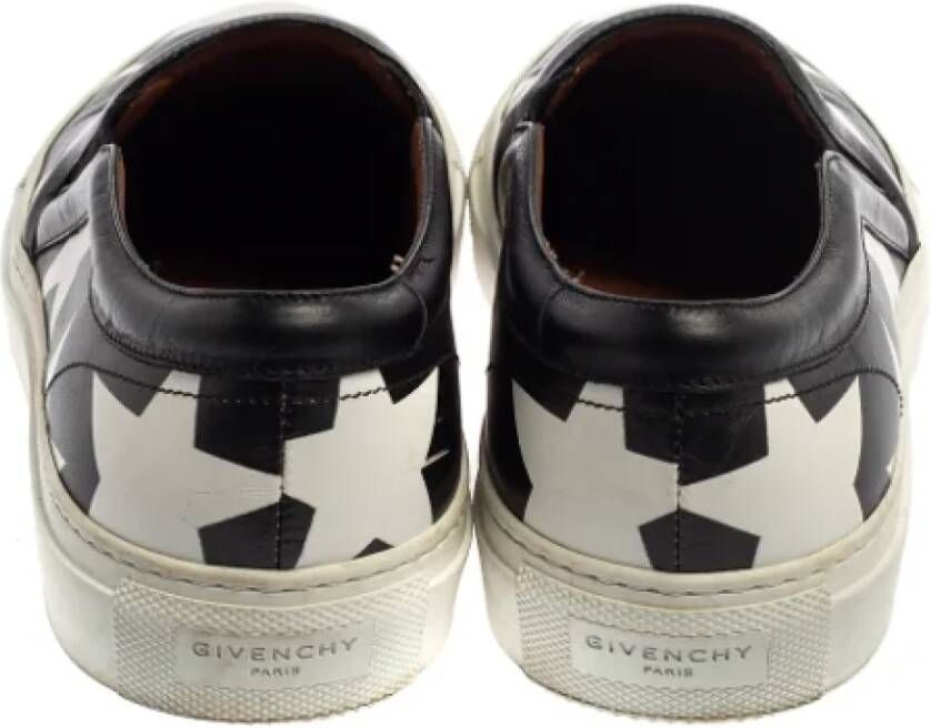 Givenchy Pre-owned Leather sneakers Black Dames