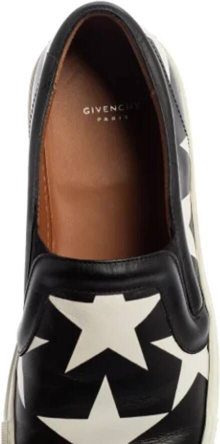 Givenchy Pre-owned Leather sneakers Black Dames