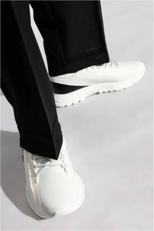 Givenchy Spectre Runner Sneakers