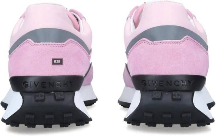 Givenchy Stijlvolle atletische sneakers voor alledaagse mode