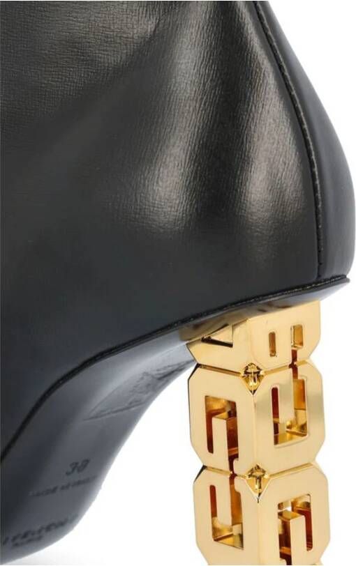 Givenchy Stijlvolle Booties voor Trendy Looks
