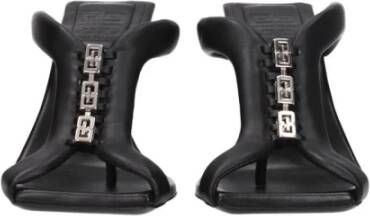 Givenchy Stijlvolle Leren Sandalen met Logodesign