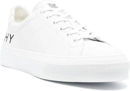 Givenchy Witte Leren Sneakers met Rubberen Zool Wit Heren