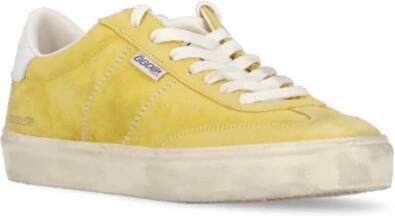 Golden Goose Gele Suède Sneakers Ronde Neus Logo Yellow Dames