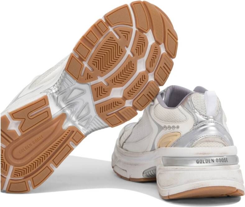 Golden Goose Witte Sneakers Dikke Zool Metalen Details