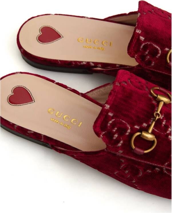 Gucci Rode Velvet Princetown Slipper met Logo Red Dames