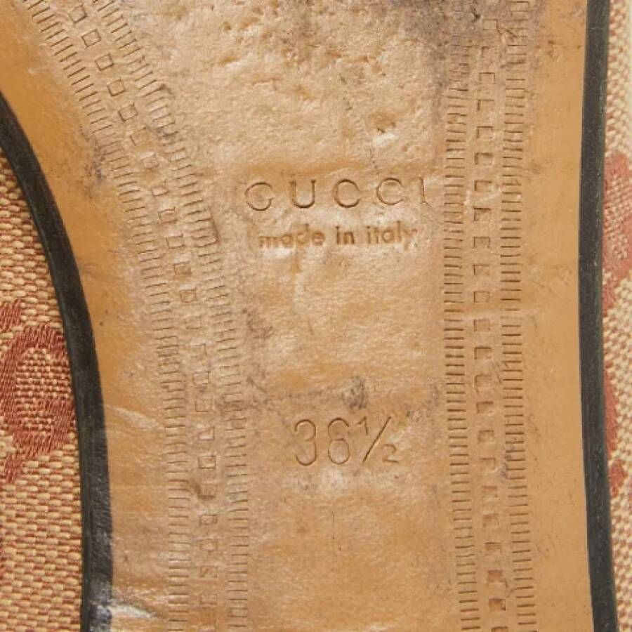 Gucci Vintage Pre-owned Canvas flats Beige Dames