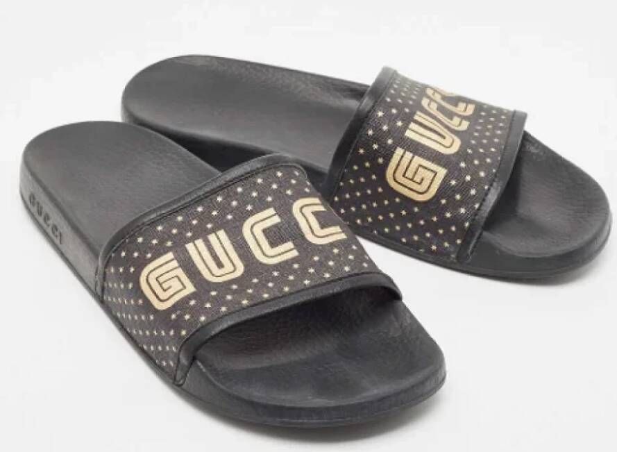 Gucci Vintage Pre-owned Canvas flats Black Dames