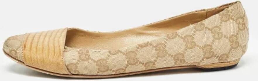 Gucci Vintage Pre-owned Canvas flats Brown Dames