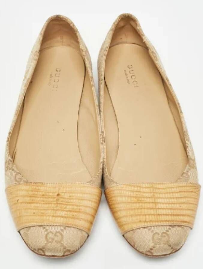 Gucci Vintage Pre-owned Canvas flats Brown Dames
