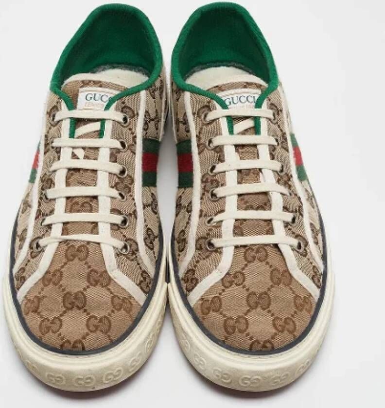 Gucci Vintage Pre-owned Canvas flats Brown Dames