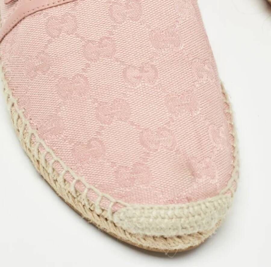 Gucci Vintage Pre-owned Canvas flats Pink Dames