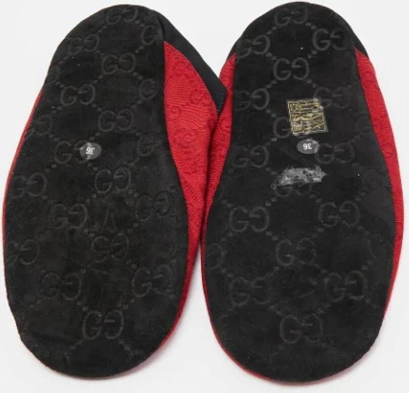 Gucci Vintage Pre-owned Canvas flats Red Dames