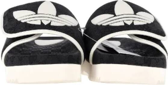 Gucci Vintage Pre-owned Canvas sandals Black Heren