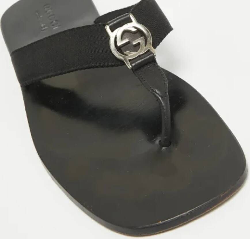 Gucci Vintage Pre-owned Canvas sandals Black Heren