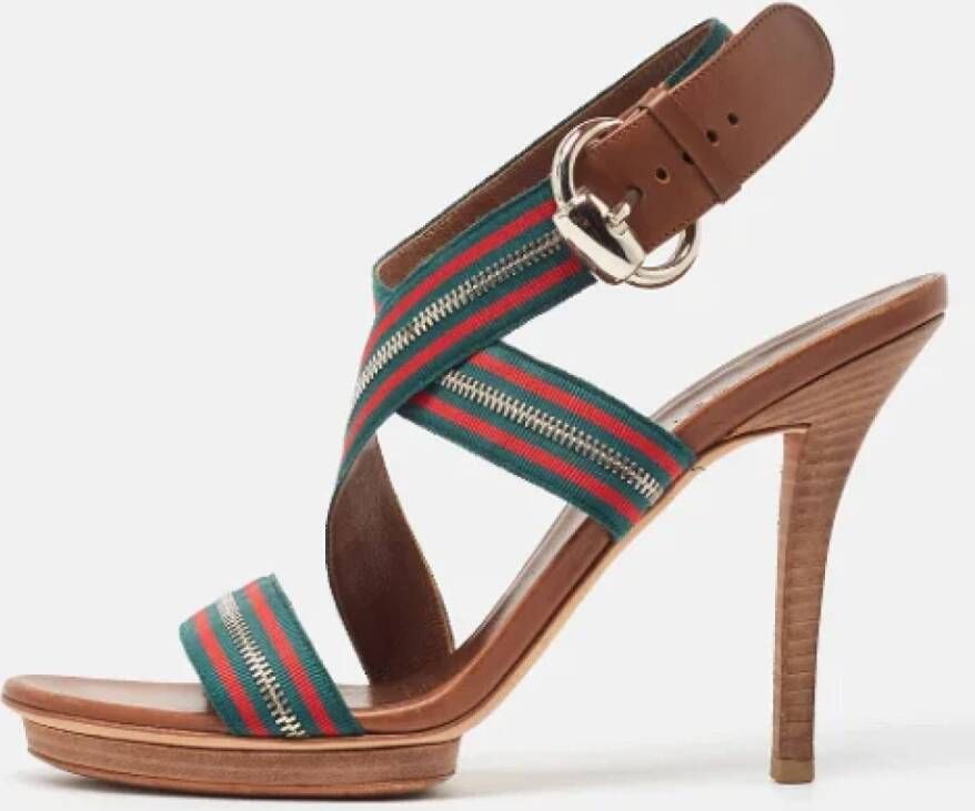 Gucci Vintage Pre-owned Canvas sandals Brown Dames